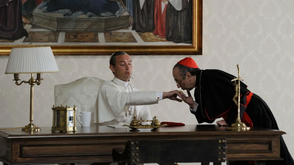 To «Young Pope» κάνει πρεμιέρα στην ΕΡΤ1 - εικόνα 2