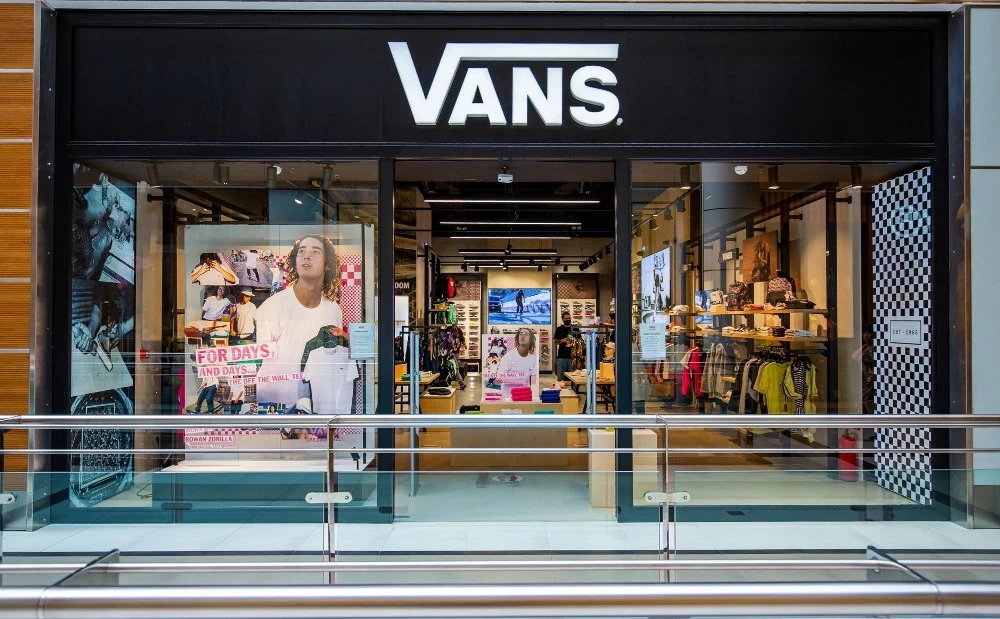 vans in the mall