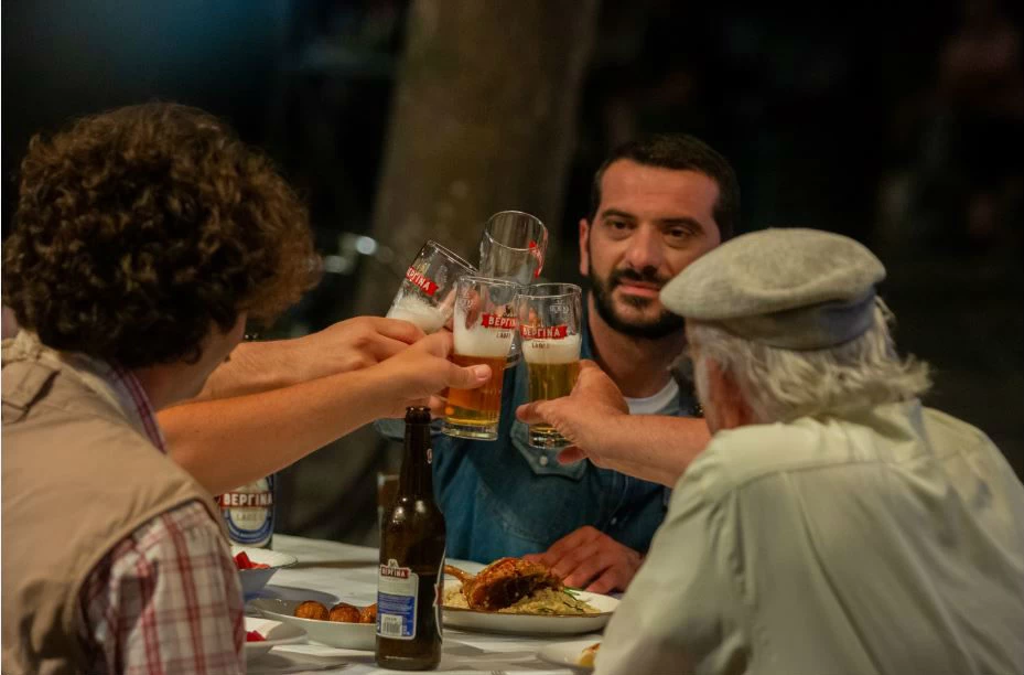 Ο «θείος» Λεωνίδας επιλέγει Βεργίνα για μπύρα φτιαγμένη με μεράκι - εικόνα 2