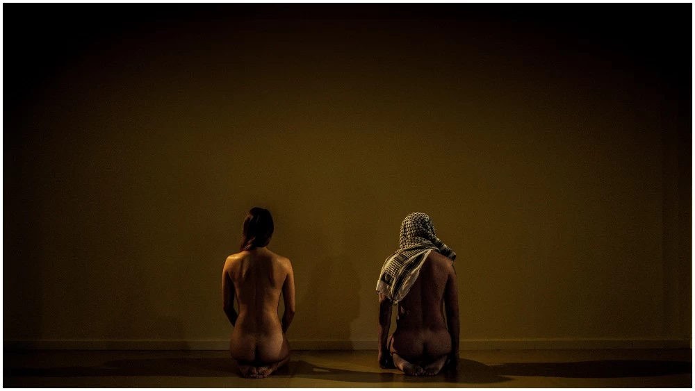 Σπύρος Κουβαράς:«Η τέχνη συμπορεύεται με το κοινωνικό, ιστορικό και πολιτικό γίγνεσθαι, δεν είναι ποτέ αποκομένη» - εικόνα 3