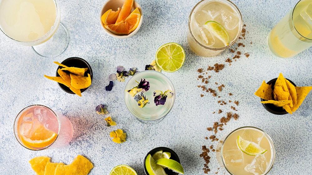 Τα signature cocktails που σου λείπουν delivered by efood - εικόνα 1