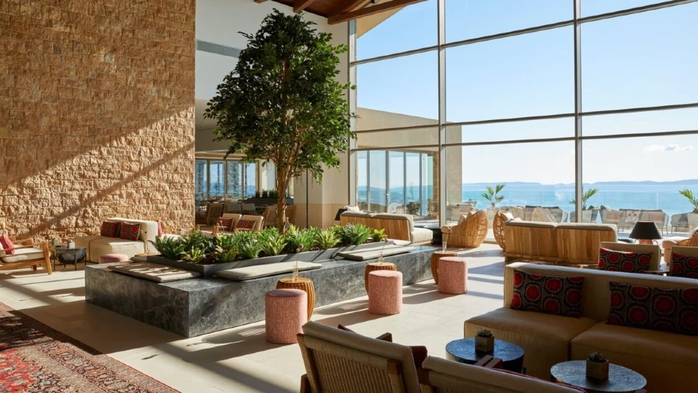 MarΒella Elix: Ξενοδοχείο πέντε αστέρων ανοίγει παράθυρο στα νερά της Ηπείρου - εικόνα 4