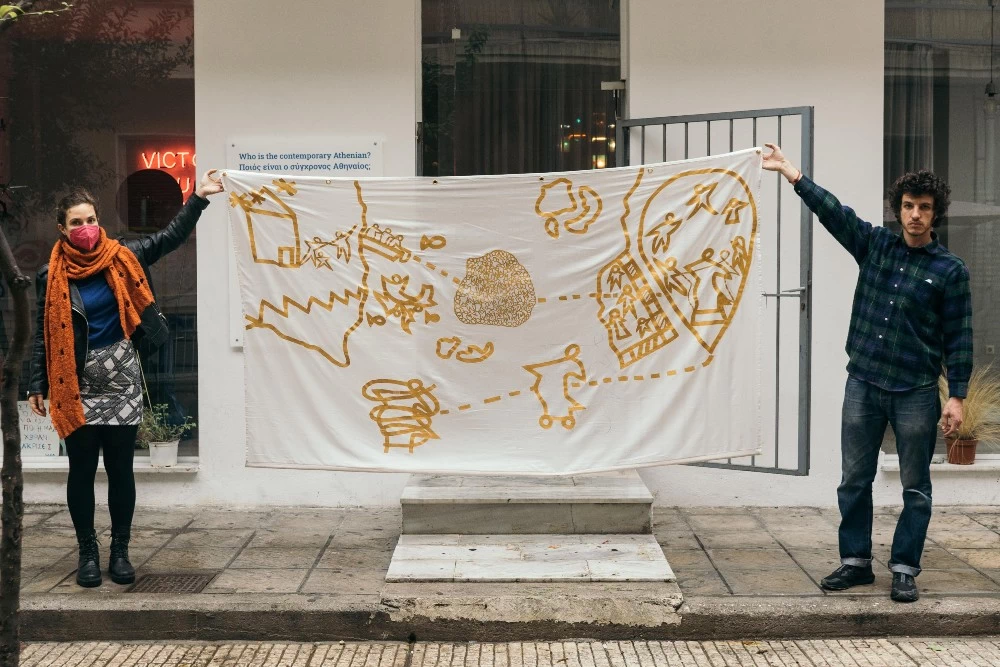 Κάτι τρέχει στην Πλατεία Βικτωρίας: Καλλιτέχνες παρεμβαίνουν μαζί με τους κατοίκους - εικόνα 1