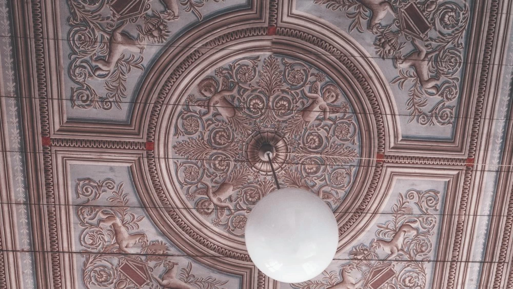 "1900 Hotel": Ένα ιστορικό αρχοντικό έγινε boutique hotel στη Σύμη - εικόνα 1
