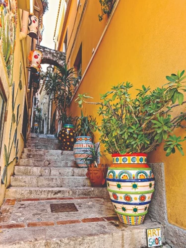 Η Ταορμίνα είναι η πιο κομψή γωνιά της Σικελίας. © Shutterstock.com