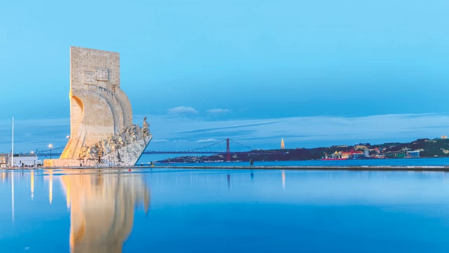 «Μνημείο των Ανακαλύψεων»: ένας φόρος τιμής 56 μέτρων στους Πορτογάλους θαλασσοπόρους. © Shutterstock.com