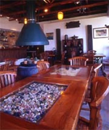  Το εστιατόριο Ευωχία στον ξενώνα Καστανιές στην Τσαγκαράδα