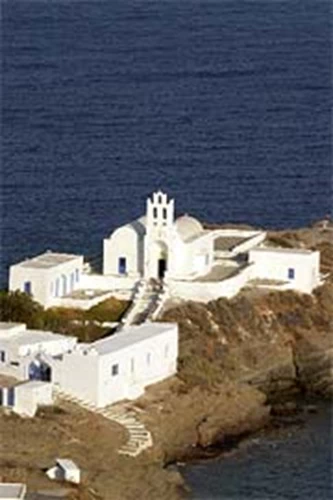 Το μοναστήρι της Χρυσοπηγής, στην περιοχή του Αποκοφτού. 
