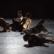 Infini (άπειρο)